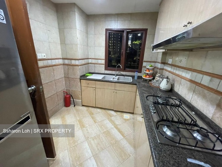 Kew Vale (D16), Terrace #540266101